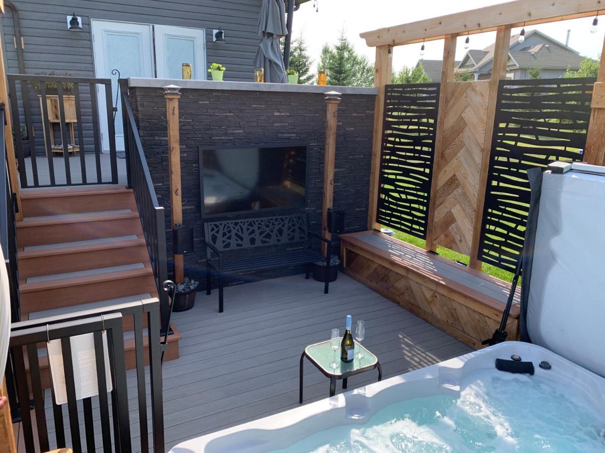 Dragonfly Inn Loft Suite Sherwood Park Kültér fotó